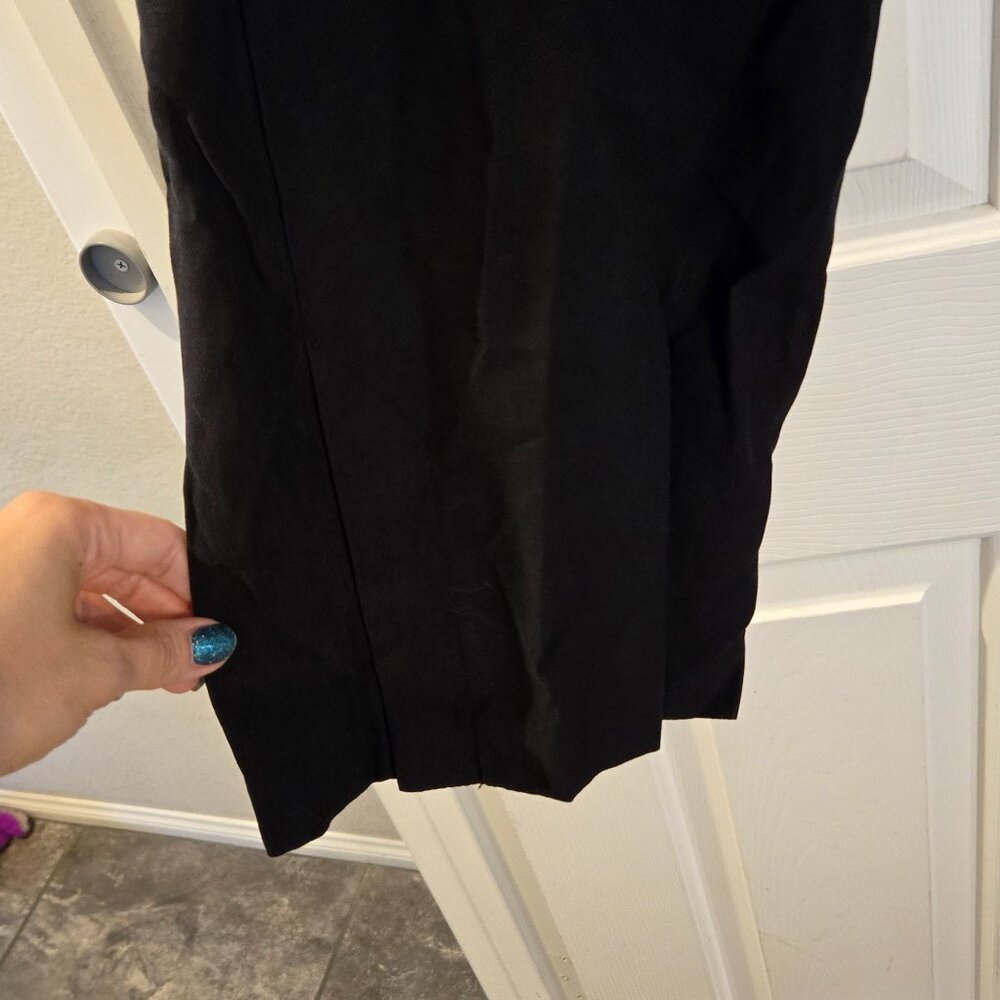 H&M - Size 10 - Black Slacks w/Pockets - EUC - Picture 4 of 5
